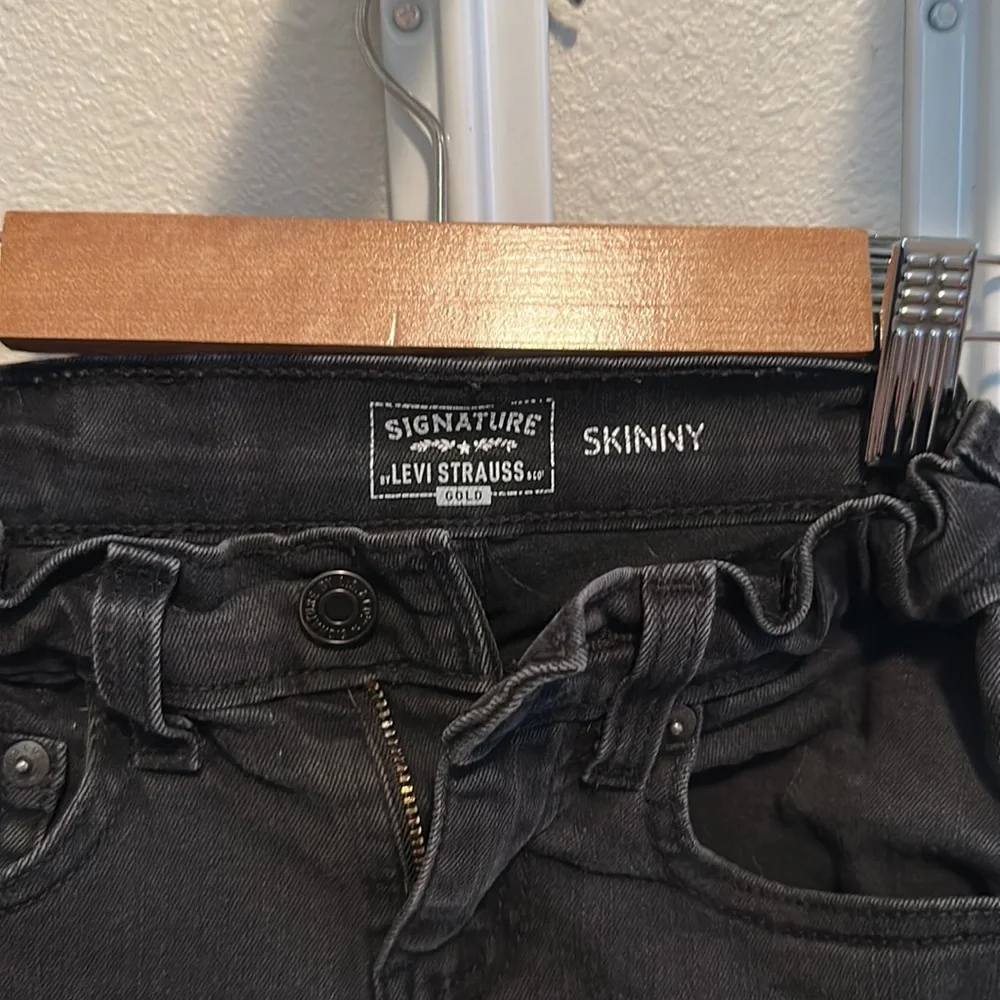 Kids Levi’s with adjustable waste